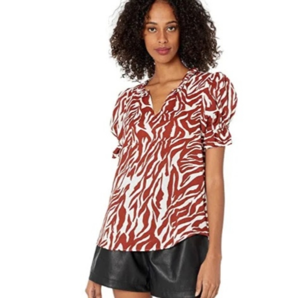 NEW Bishop + Young Corey Ruffle Puff Sleeve Zebra Blouse Womens Sz Sm NWT Flaw